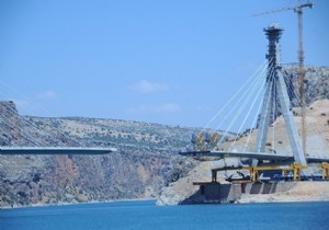 Güneydoğu  Boğaz Köprüsü ne kavuşuyor!