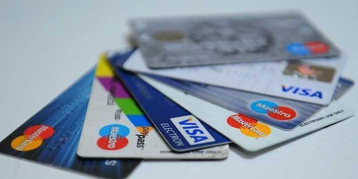 Kredi kartında biriken puanlar sonraki yıla devreder mi?