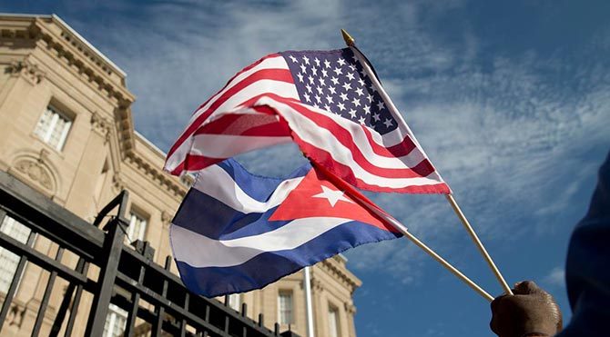 Küba dan ABD ye  ablukayı kaldır  çağrısı