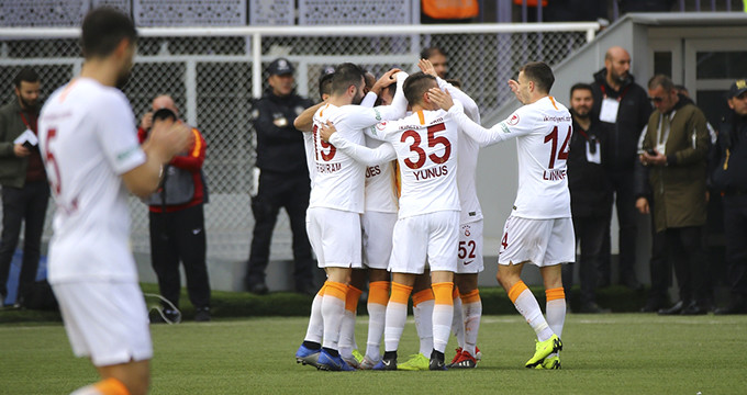 Galatasaray ın galibiyet hasreti sona erdi
