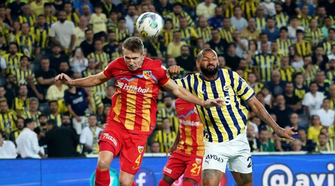Kayserispor-Fenerbahçe maçının muhtemel 11 leri belli oldu