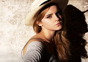 Ünlü oyuncu Emma Watson yeni aşka yelken açtı