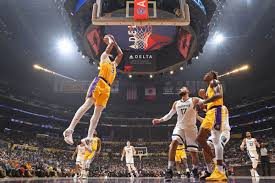 Lakers seriye bağladı