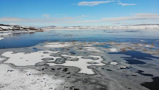 Ladik Gölü  buz tuttu