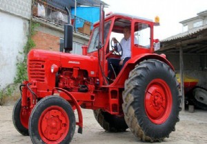 50 yıllık traktöre 30 bin lira harcadı