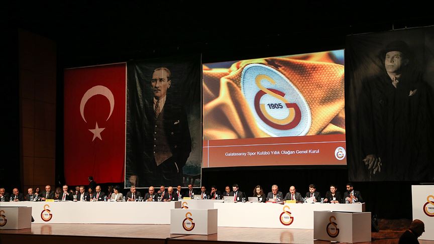  Galatasaray da yönetim bir ay içinde seçim kararı almak zorunda 