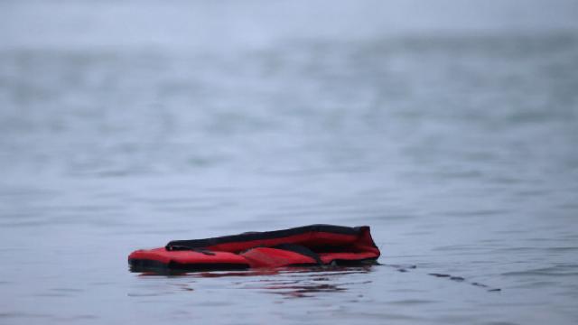 Göçmenleri taşıyan tekne alabora oldu: 14 kişi öldü