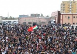 Kızıltepe de Kobani mitingi sonrasında olaylar çıktı!