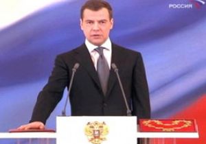 Medvedev, Ziyazikov un Görevine Son Verdi