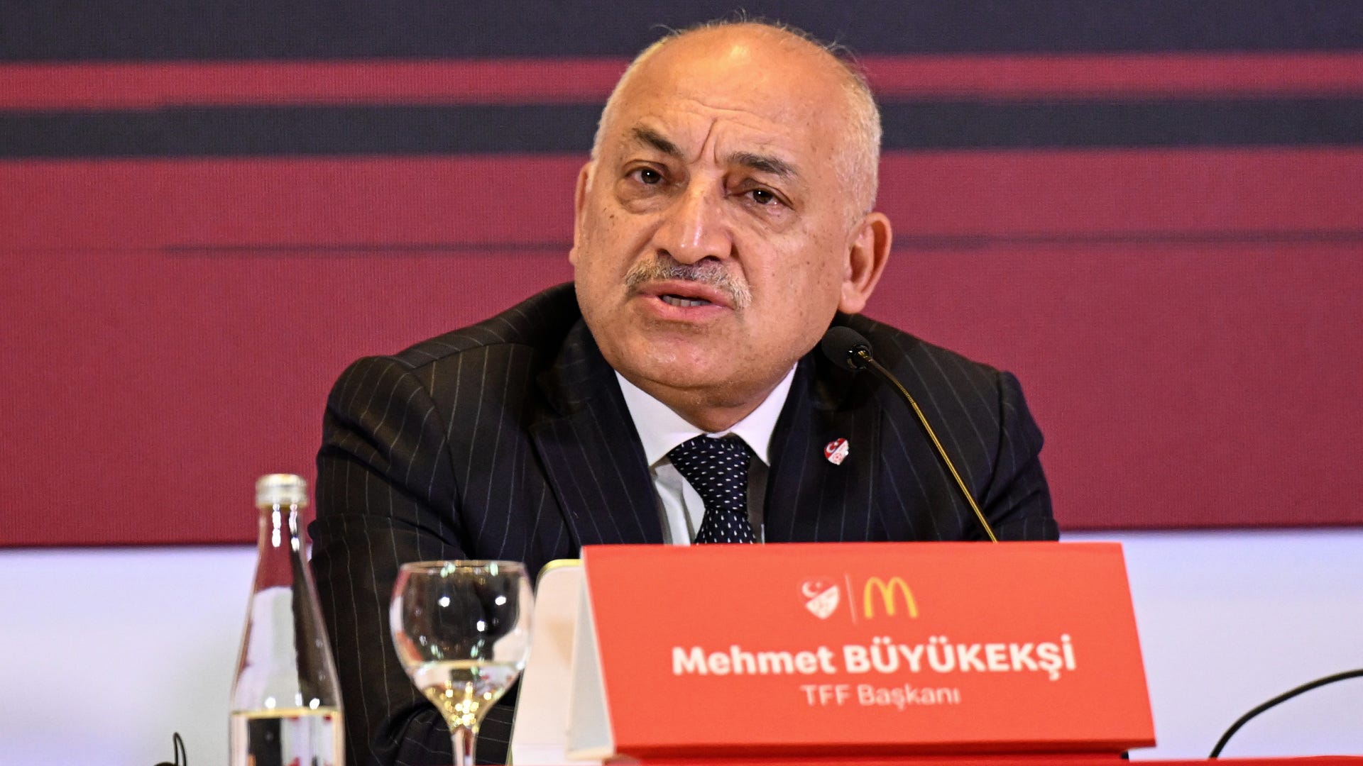 Mehmet Büyükekşi yeniden başkan seçildi