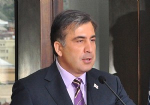 Saakaşvili nin mal varlığına haciz konuldu!