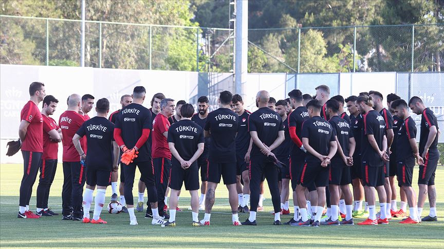 A Milli Futbol Takımı nın Antalya kampı başladı