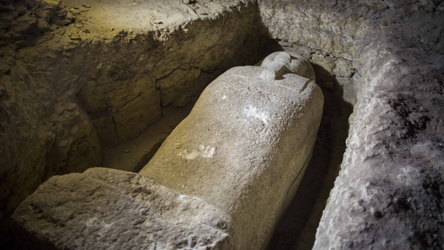 Mısır da 3 bin yıllık 8 firavun mezarı bulundu