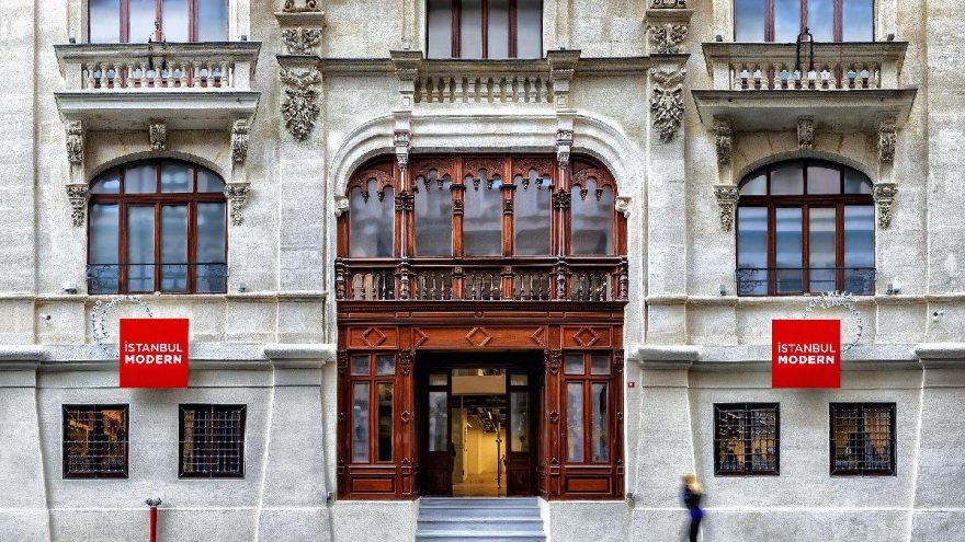 İstanbul Modern kapılarını yeniden açıyor