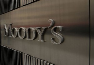 Moody s, Rusya nın not görünümünü negatif yaptı!