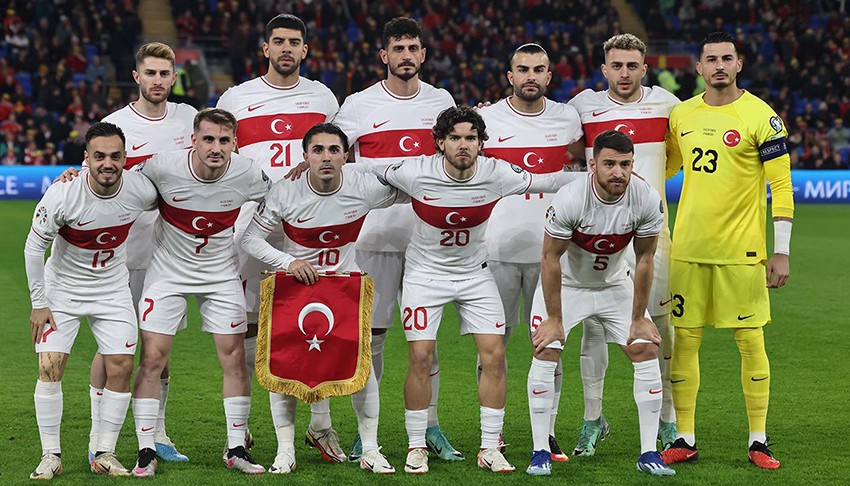 Milli Tak�m veda m� edecek? | Spor man�etleri