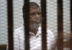 Muhammed Mursi nin duruşması 30 Kasım a ertelendi!