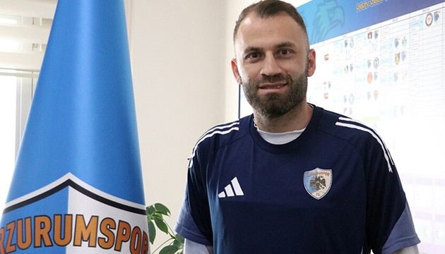 Tecr�beli kaptan Yumlu, Erzurumspor'un ba�ar�s�n� anlatt�