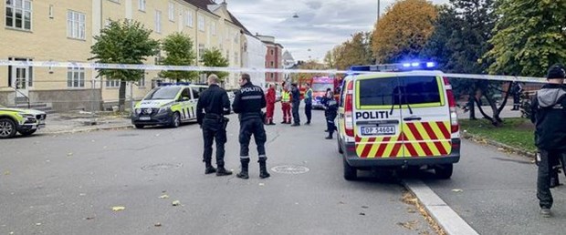 Norveç te silahlı saldırgan paniği