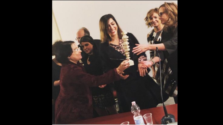 Baysal a  Cesur Kadın Gazeteci  ödülü