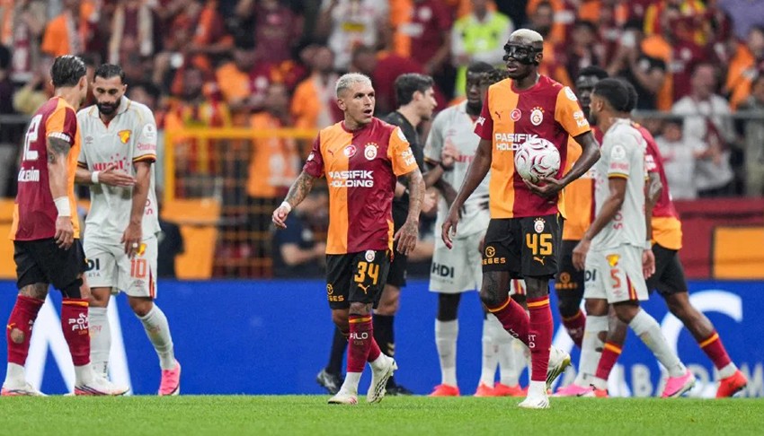 Galatasaray'a verilen penalt� karar� do�ru mu? Trio ekibinden net yorum!