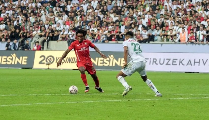 Amed Spor Konya deplasman�nda kazand�