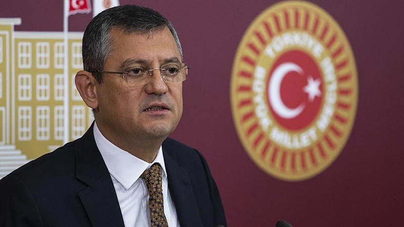 CHP li Özgür Özel den Cumhurbaşkanı Erdoğan a  beşinci kol  yanıtı