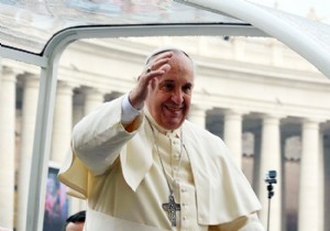 Papa Franciscus yola çıktı!