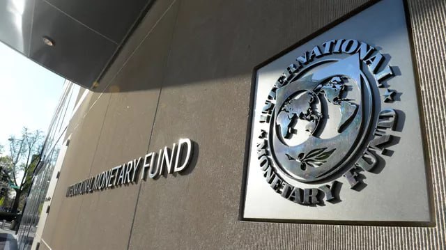 IMF şaşırtıyor