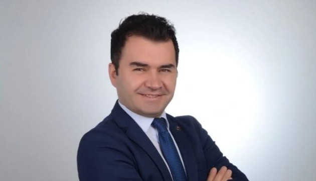 RADEV Ba�kan� Yusuf ERBA�'dan 6 May�s Radyo G�n� mesaj�: Radyo bir s�rda�t�r !