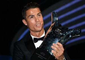 C.Ronaldo Avrupa da yılın futbolcusu seçildi!