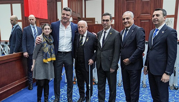 Fenerbah�e'de bayramla�ma t�reni