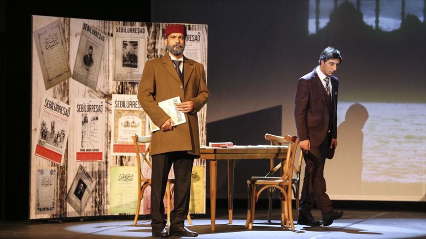 Mehmet Akif Ersoy un hayatı tiyatro sahnesinde