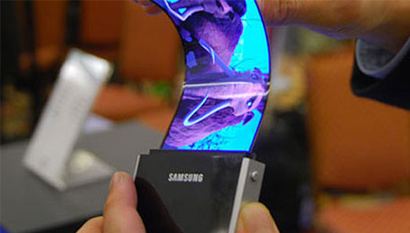 Samsung rekabeti kızıştırıyor