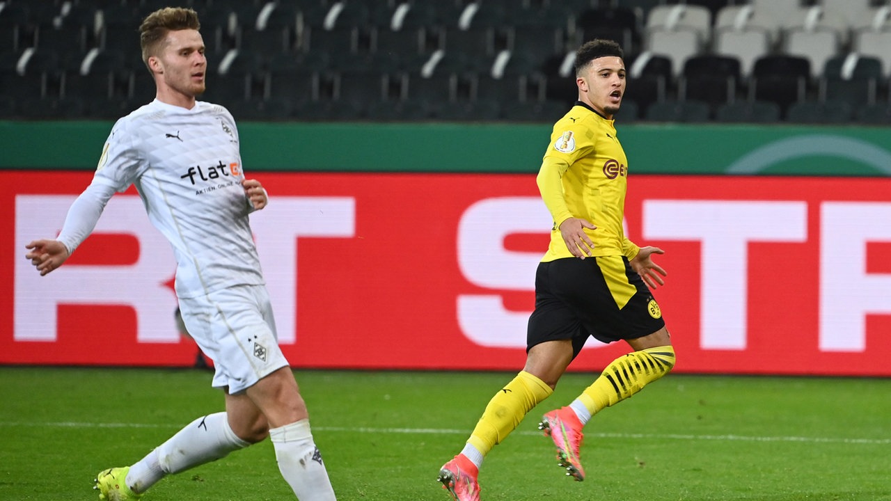 Borussia Dortmund kupada tur atladı