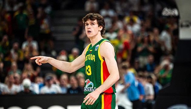 Fenerbah�e transferi a��klad�