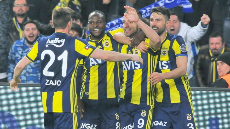 Fenerbahçe den 1 milyar TL hedefi
