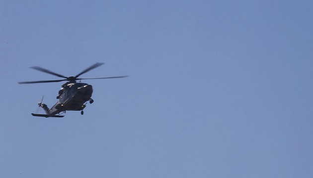 Askeri helikopter düştü: 8 ölü var