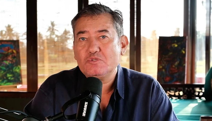 Gazeteci Serdar Akinan Dang Vir�s�ne yakaland���n� a��klad�: YouTube'da vasiyetini duyurdu