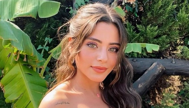 S�la T�rko�lu�na reklamdan servet!