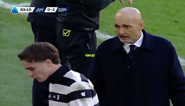 Juventus'ta kriz tam gaz: Ma� s�ras�nda Kenan Y�ld�z'dan Spaletti'ye s�rpriz tepki