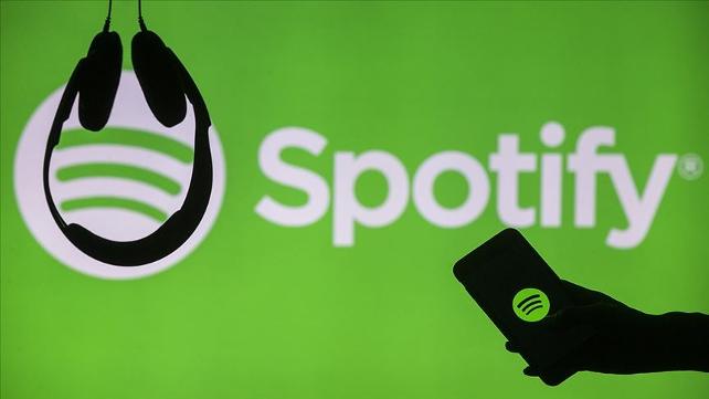 Spotify dan Apple a suçlama