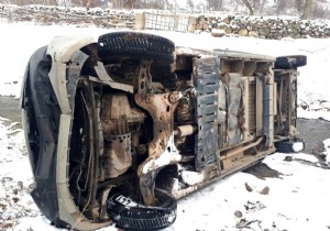 Afyon da minibüs kazası
