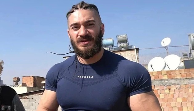 Testo Taylan'� k�pek �s�rd�