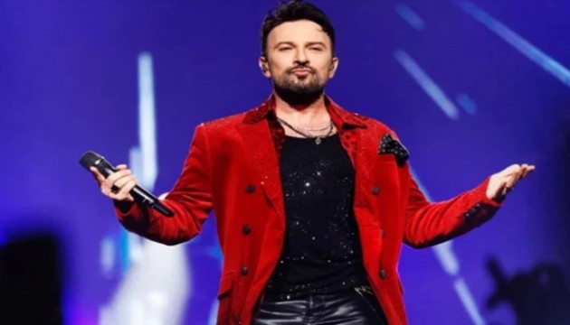 Sosyal medyada beklenti y�kseldi: Tarkan'dan milli mar� a��klamas� geldi