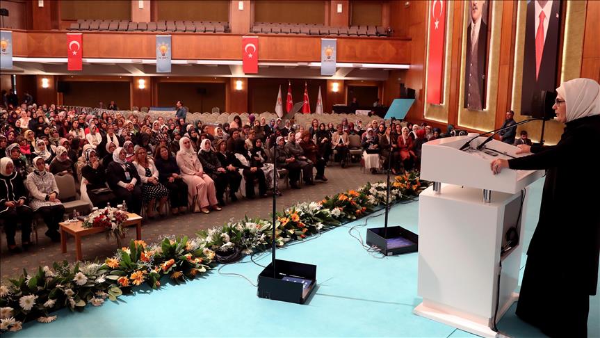 Emine Erdoğan: Makamlar emanettir