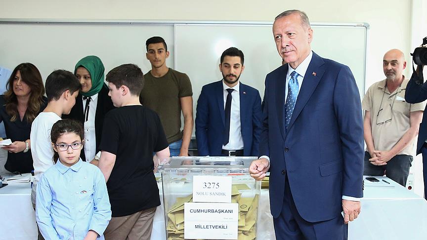 Erdoğan ın oy kullandığı sandıkta sonuç belli oldu