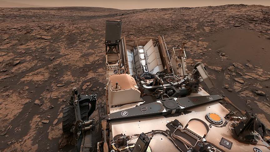 NASA, Curiosity nin öz çekim fotoğrafını yayımladı