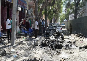 Mogadişu da otele bombalı saldırı!