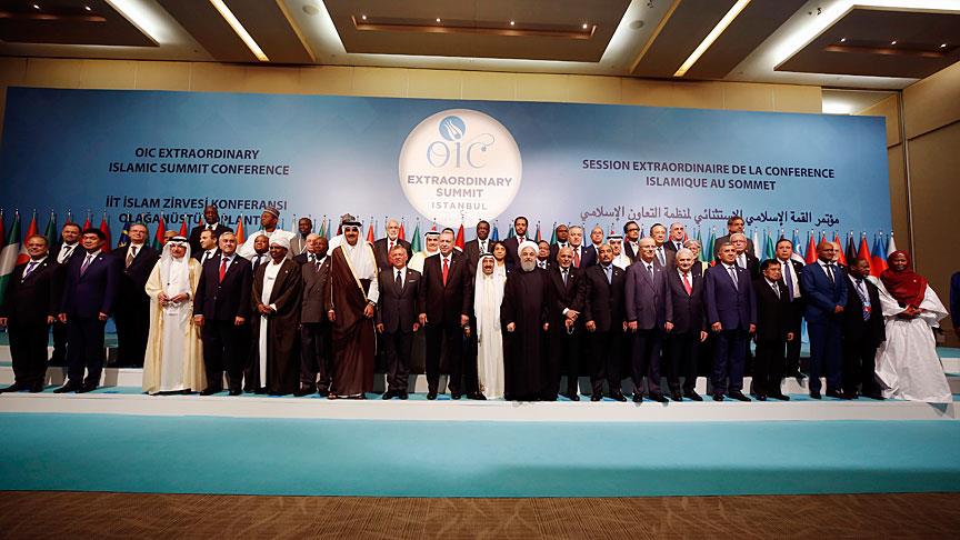 İslam Zirvesi Konferansı nda liderler aile fotoğrafı çektirdi